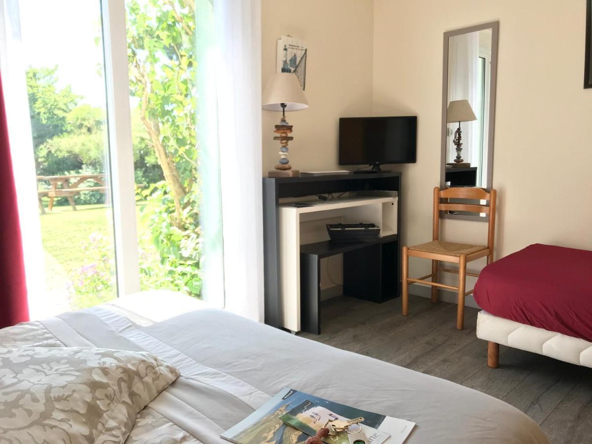 Hotel Aux Tamaris Sauzon Kültér fotó