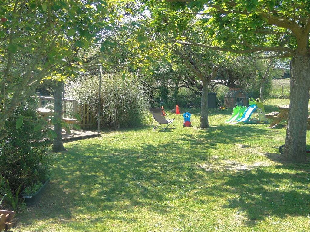 Hotel Aux Tamaris Sauzon Kültér fotó